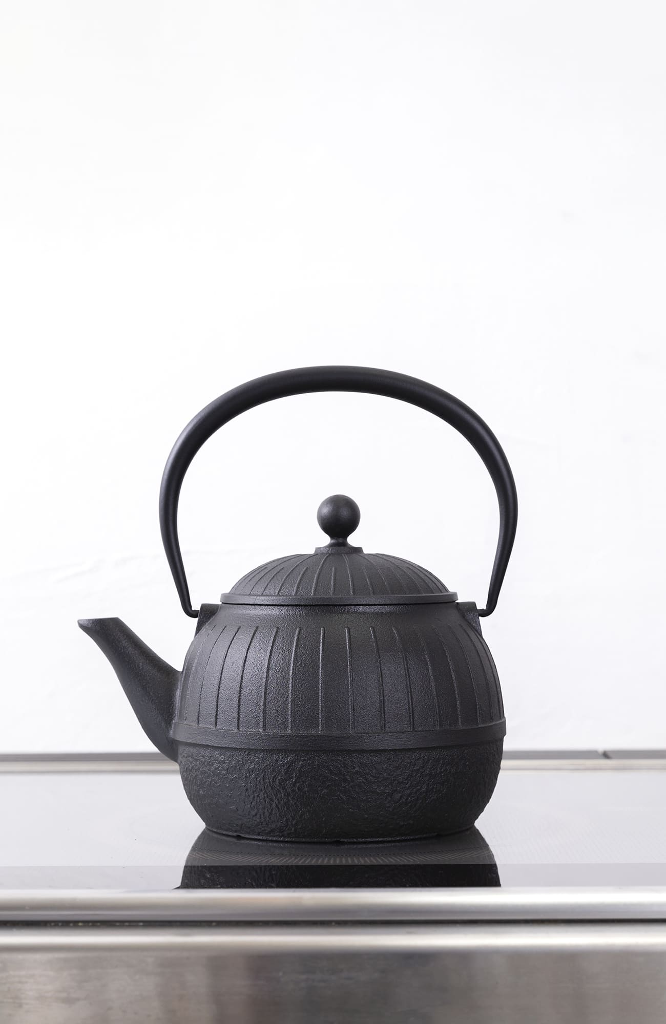 【美品】 鉄瓶 八千草 1.2L 鉄瓶